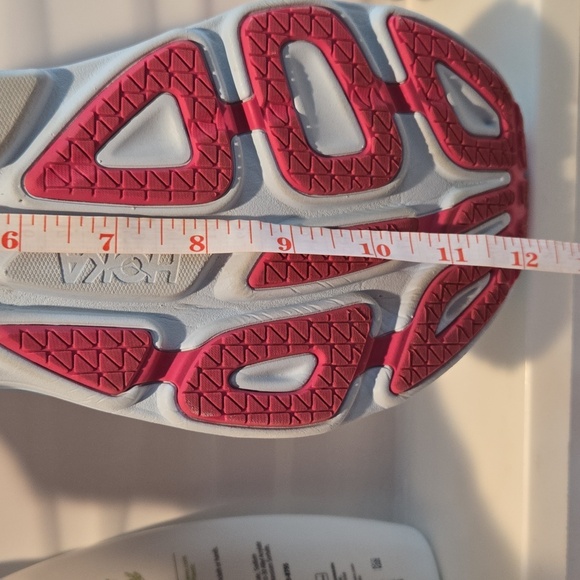 NEW HOKA Bondi 8 Running Shoe in Chalk Violet / Pastel Lilac Women's 12 - Picture 10 of 11